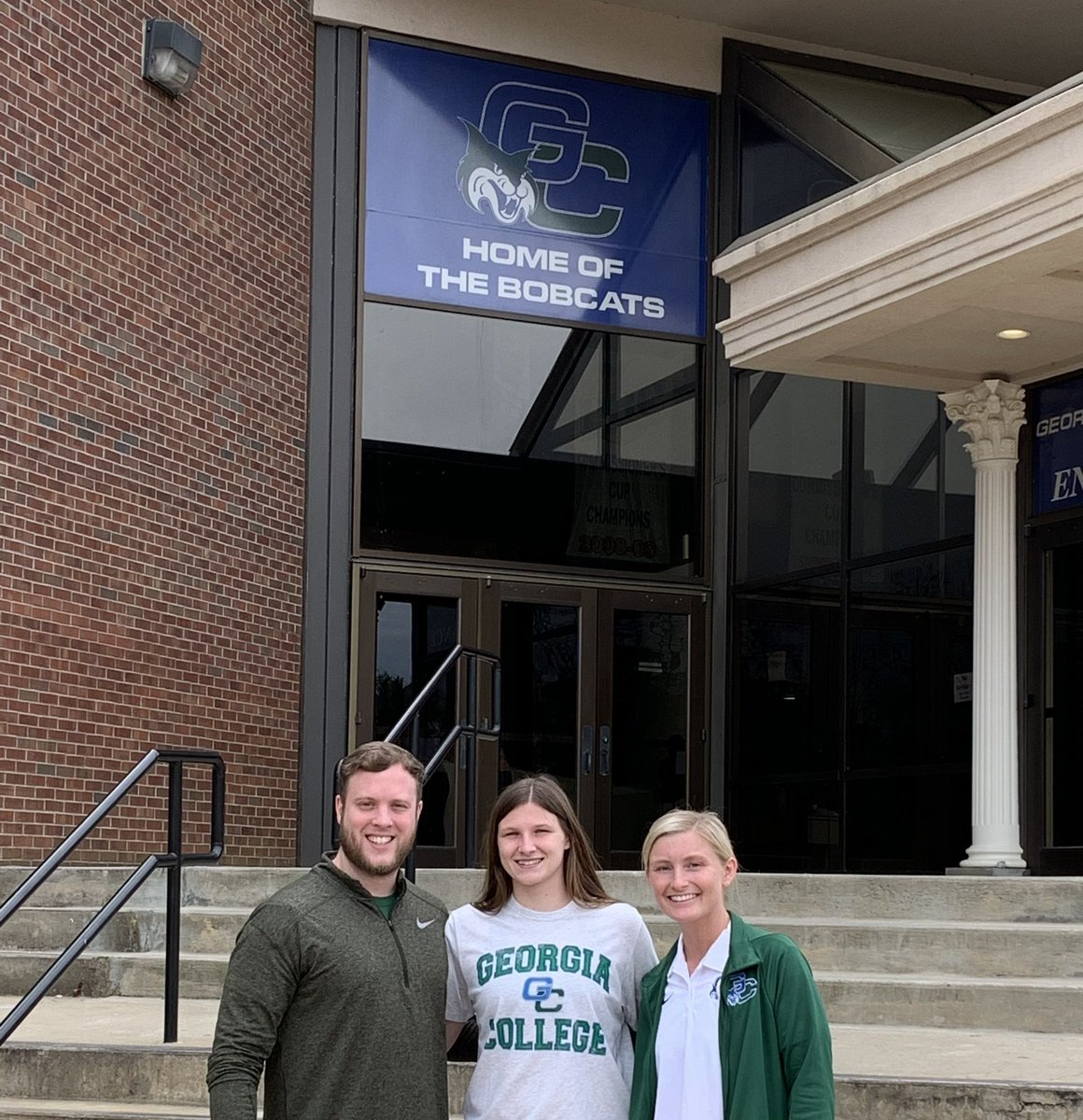 Rose Bone tweet media