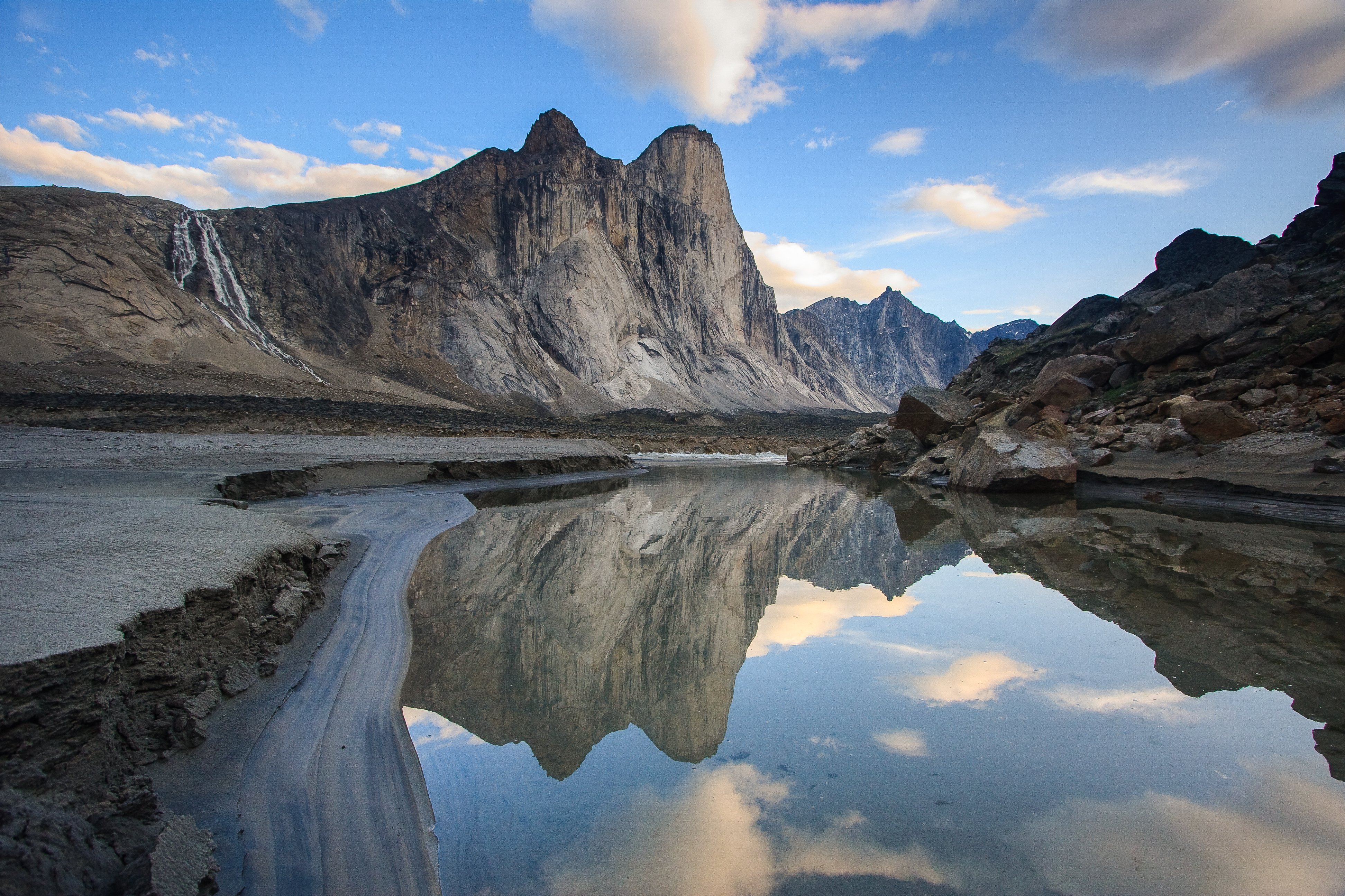 Akshayuk Pass