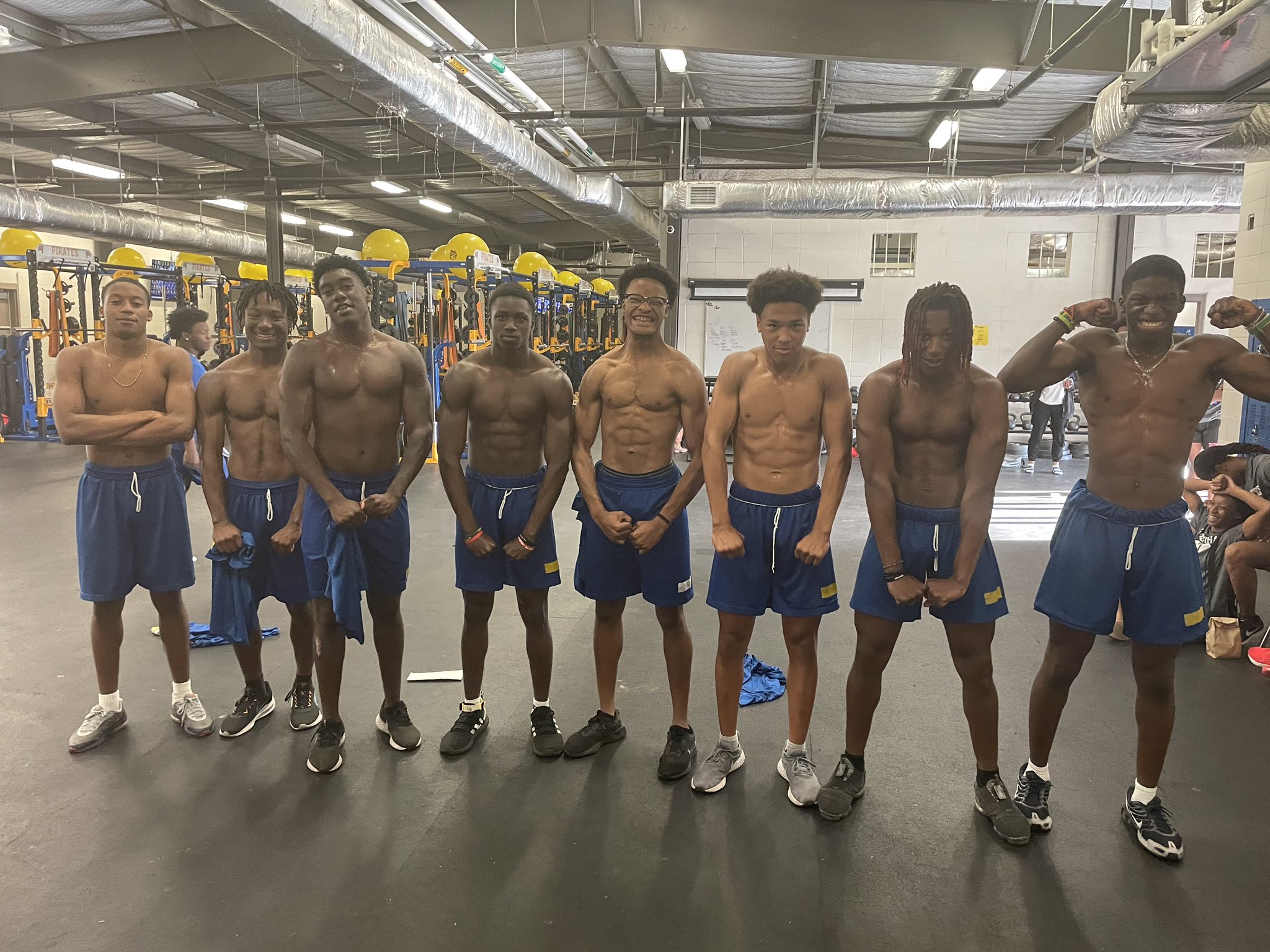 Quentin McDowell (_quentln_) / Twitter