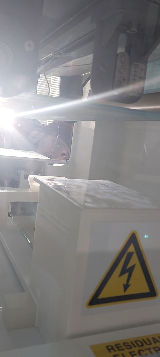 oducbe's tweet photo. Can you see and feel Saikat Banerjee's excitement! Saikat led an electrospinning training session for the Center for Bioelectronics with Domonic Bell and Gymama Slaughter. 

#Elmarco #NSLab #nanofibers #STEM #Research https://t.co/5eChiblFuU