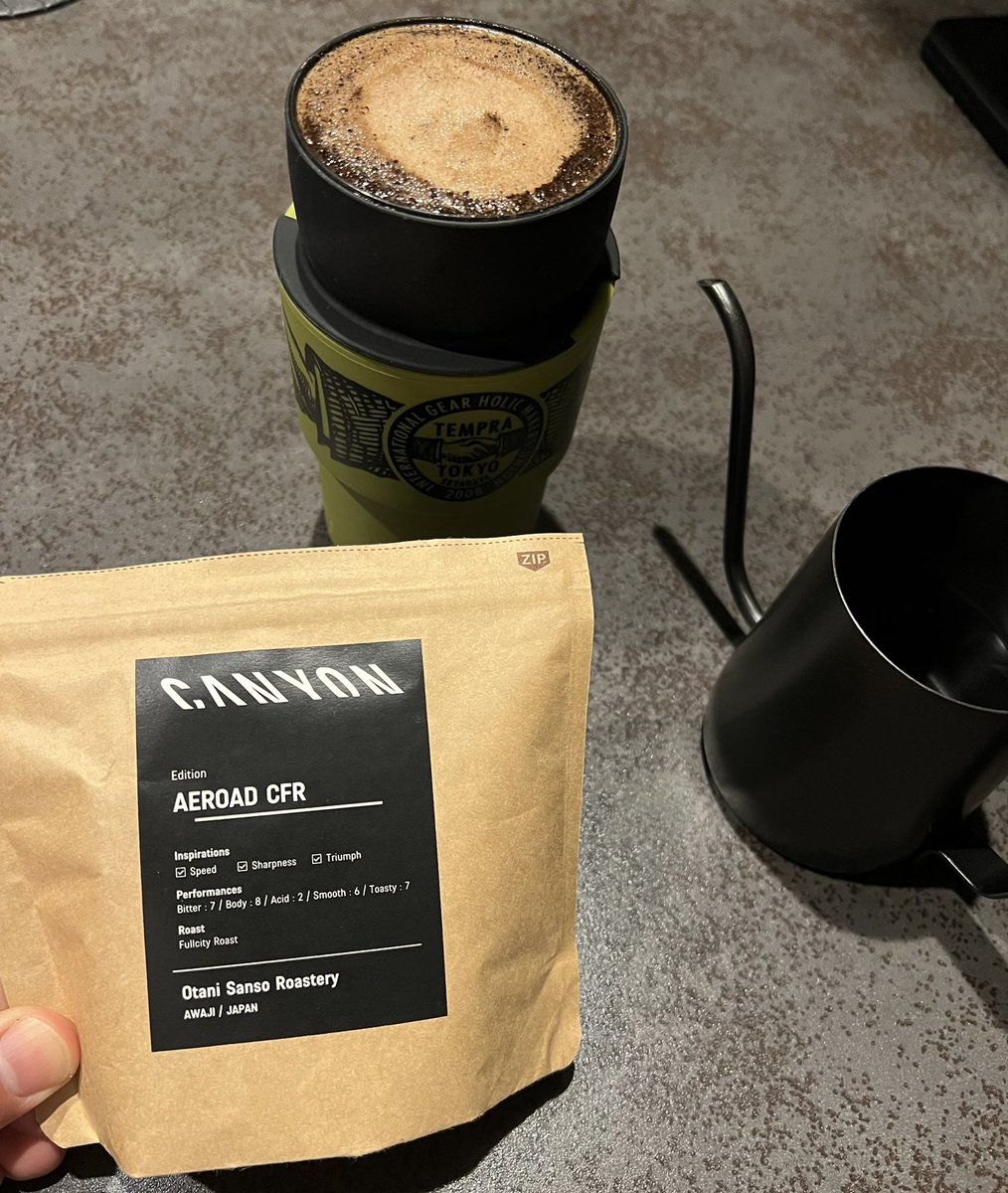 evonosuke3's tweet photo. コーヒー☕️淹れてる時間が幸せ😌
#canyonaeroadcfr
#tempracycle https://t.co/nEeDLxV9KO