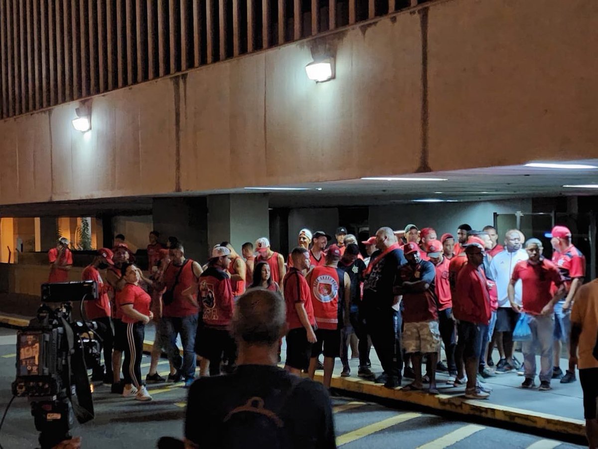 urubu_interativ's tweet photo. Foi cancelado o encontro entre os jogadores do Flamengo e as torcidas organizadas. 

📰 Marcelo Barreto | SporTV https://t.co/nUzEHnovC4