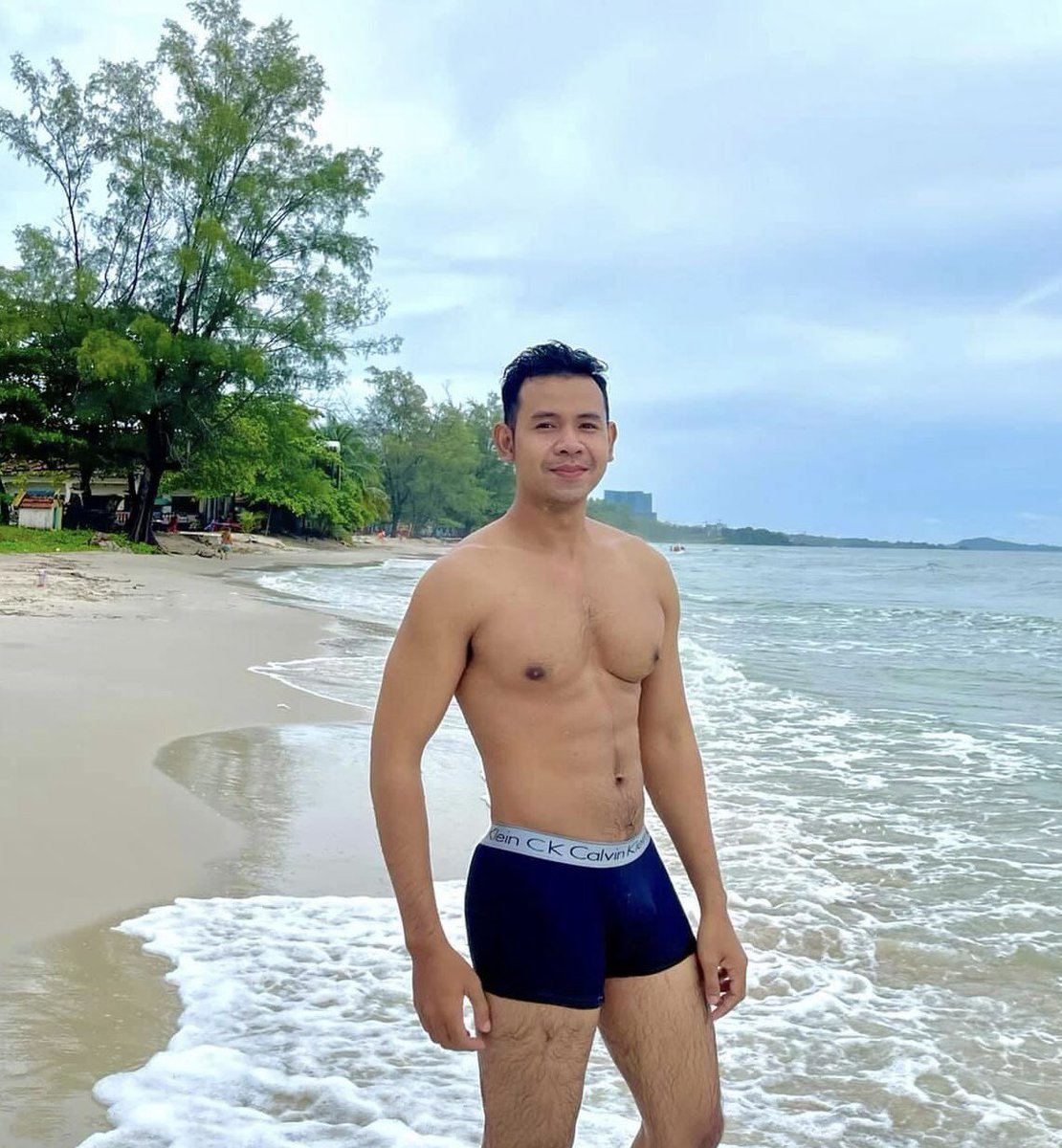 មកលេងក្នុងសមុទ្រជាមួយបងបានទេ 😝
