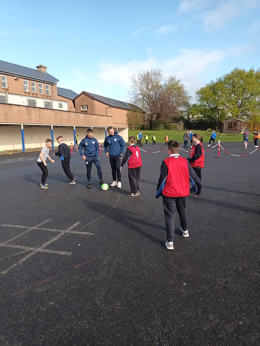 We had a visit from the Football Association of Ireland (FAI) who ran a five-a-side soccer blitz for the senior classes. They were impressed with our ball skills,team work and effort! We now wait to find out if we make it into the Limerick regional competition Well done all ⚽️👏