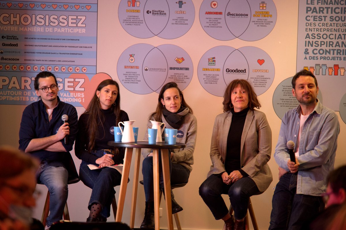 unboutdesmedias's tweet photo. Présentation de notre campagne #Medias2022, débat avec @CageJulia, @raphaellebacque et @BenoitBringer sur l’indépendance des médias &amp; sur les programmes médias des candidats à la #presidentielle2022… Pour revivre notre soirée de lancement, c’est par ici : https://t.co/UCuwuNyzeE https://t.co/ZZZca2onpg