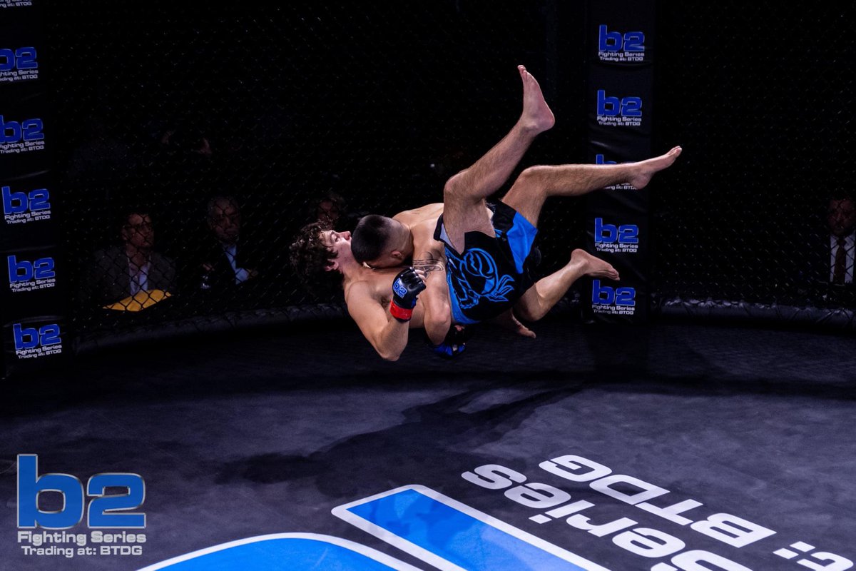 b2digitalotc's tweet image. Another look at #B2FS 154 in Novi, Michigan for all of our B2 Digital &amp;amp; B2 Fighting fans who missed it LIVE at the Surburban Collection Showplace or on #PPV at B2FS.com or on @AppleTV &amp;amp; @amazonfiretv. More exciting upcoming event updates on the way today!
#MMA