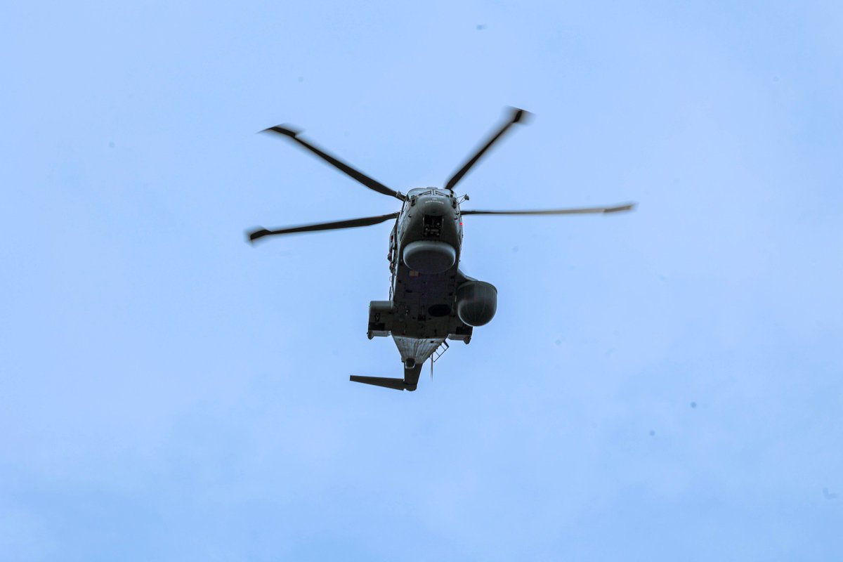 JoryMundy's tweet photo. The Parade was moved to April to celebrate @RNASCuldrose 75 anniversary which also saw a flypast of a Merlin which are stationed in Helston. #helston #cornwall #kernow #rnasculdrose #freedomofhelston #HMSseahawk #merlin https://t.co/e80edXRwAc