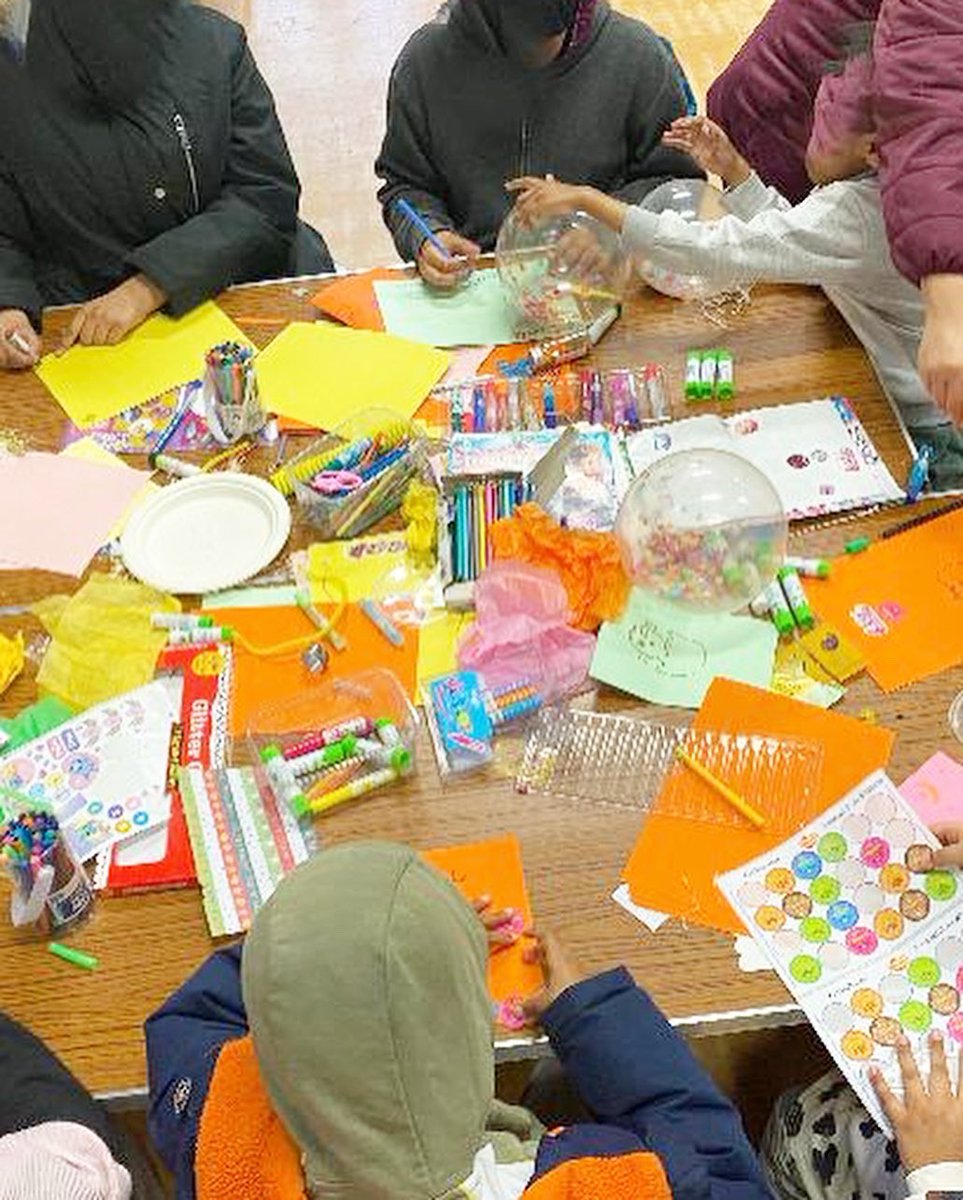 anahuna_uk (@anahunauk) on Twitter photo Arts and crafts event <a href="/GlyndonCGroup/">Glyndon Community Centre</a> where the kids made Eid cards for <a href="/GreatOrmondSt/">Great Ormond Street Hospital for Children</a> yesterday! 🎨
There will be another event next week Tuesday from 10am-4pm so come and tag along 😉
#artsandcrafts #activities #holidays #fun #glyndon #sendfriendly #anahuna #iamhere Arts and crafts event <a href="/GlyndonCGroup/">Glyndon Community Centre</a> where the kids made Eid cards for <a href="/GreatOrmondSt/">Great Ormond Street Hospital for Children</a> yesterday! 🎨
There will be another event next week Tuesday from 10am-4pm so come and tag along 😉
#artsandcrafts #activities #holidays #fun #glyndon #sendfriendly #anahuna #iamhere