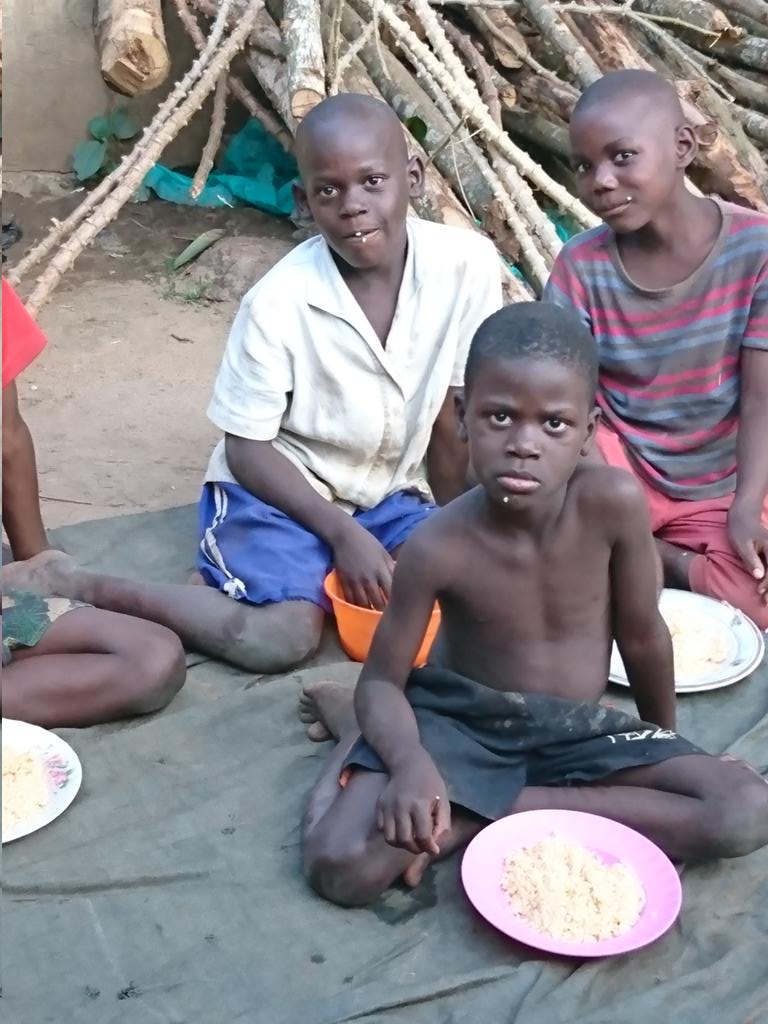 ChildlandO's tweet photo. I don’t think you ever stop giving. I really don’t. I think it’s an on-going process. And it’s not just about being able to write a check. It’s being able to touch somebody’s life.” Oprah Winfrey
We want to thank all those that help us put asmile on these little angles. https://t.co/uFU6N9XuHz