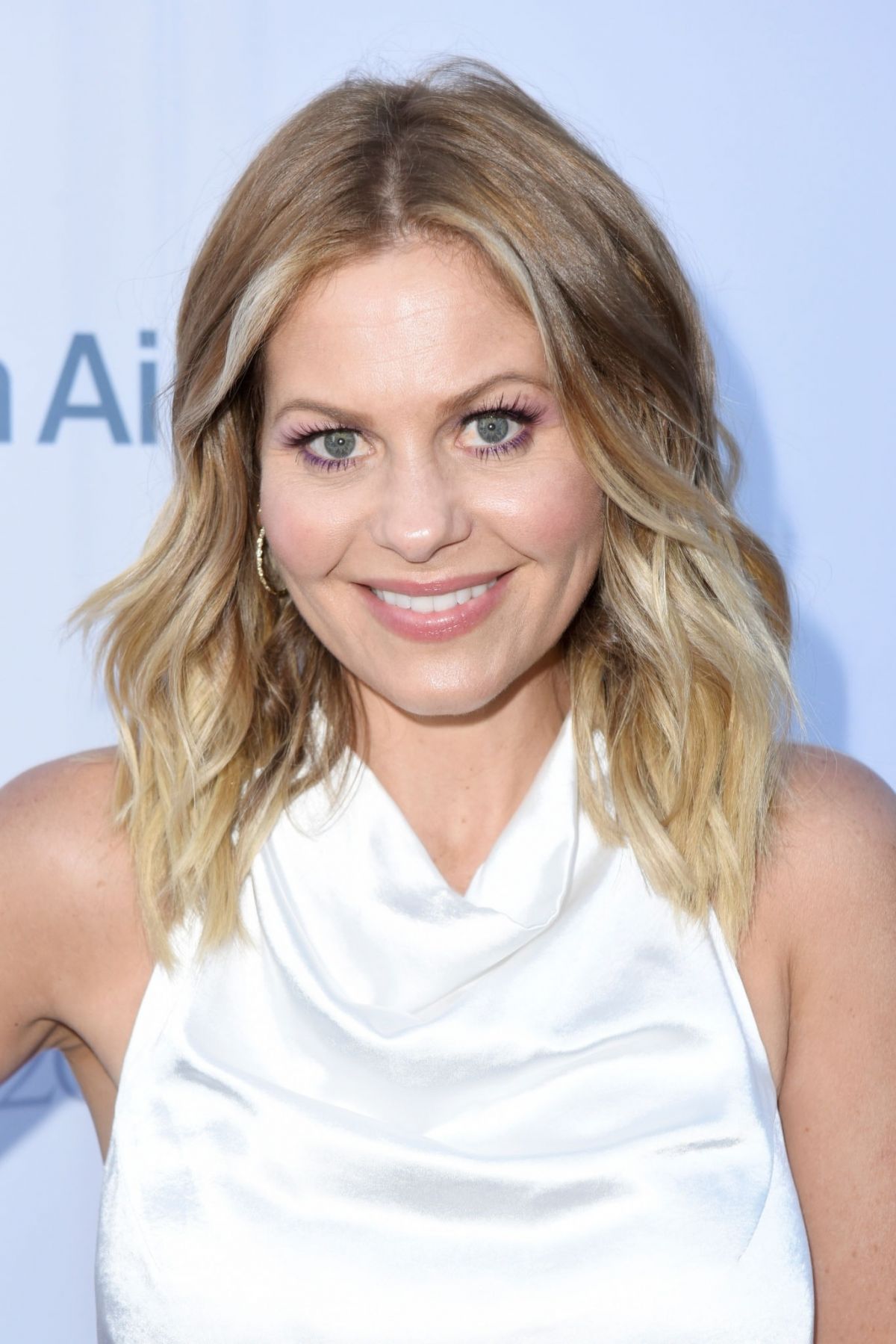 Happy 46th Birthday Candace Cameron Bure 