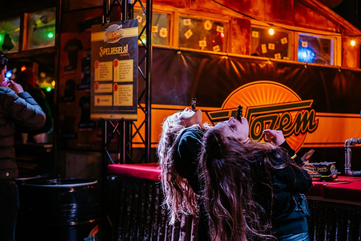 FHTperslucht's tweet photo. TROTS op de #𝗡𝗼𝘇𝗲𝗺oil 𝗦𝗰𝗵𝗶𝗲𝘁𝘀𝗮𝗹𝗼𝗻!
Wat een fantastische samenwerking met de organisatie van het Startschot gala! 🎉 https://t.co/mQiNOQiozs