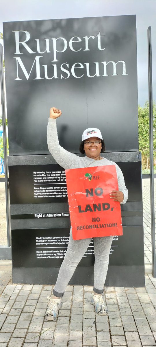 KeneuweMosala's tweet photo. No Land No Reconciliation https://t.co/2thrS9kPa9
