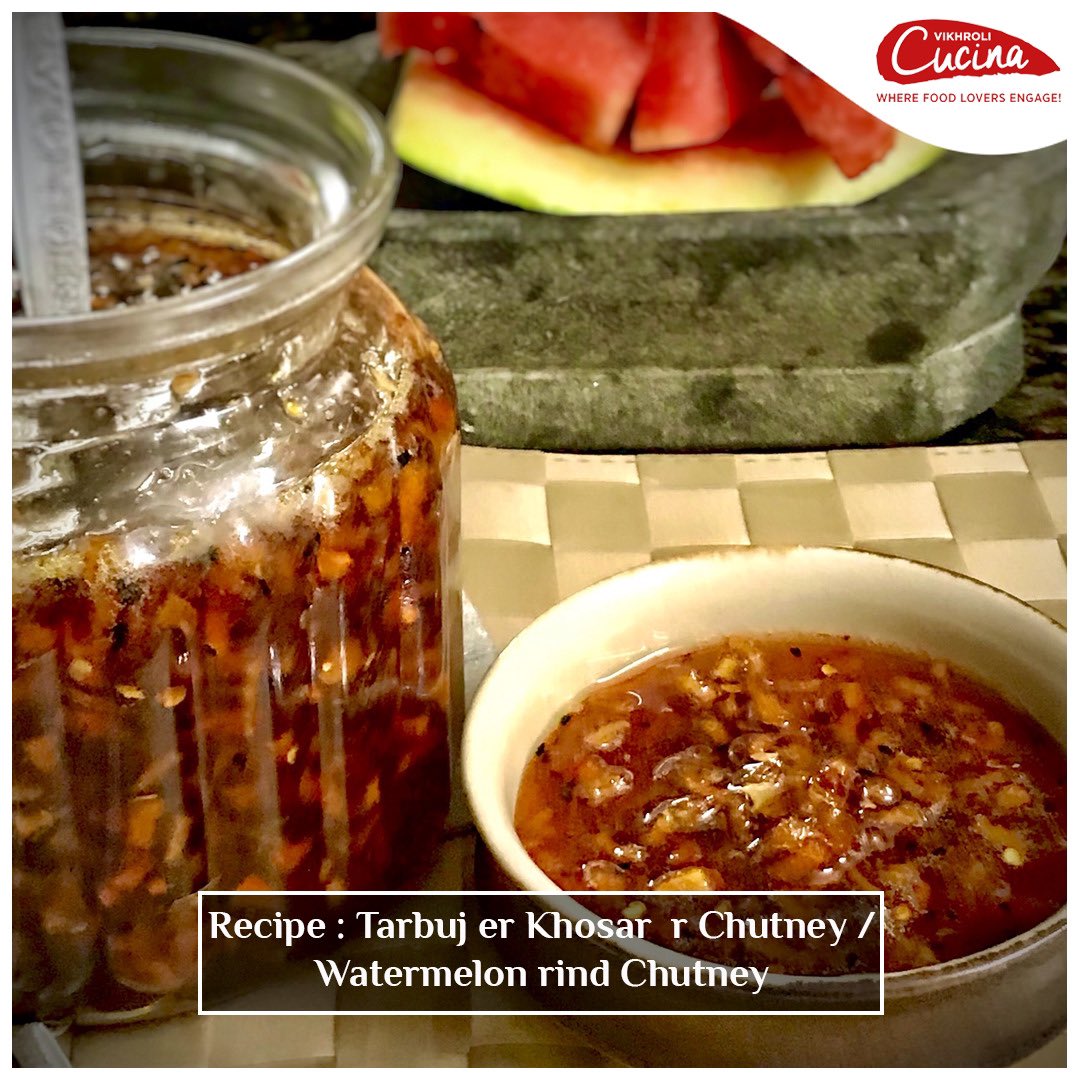 Love Watermelons and want to make good use of the rind?

Click on the link for an interesting recipe of a chutney made from Watermelon rind by Sumitra Chowdhury:

bit.ly/3ugeBgh

#vikhrolicucina
#chutney #foodie #instafood #foodporn #watermelon #watermelonrindchutney