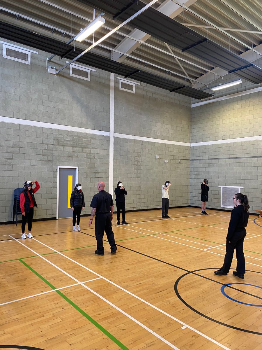 scotfire_MELSB's tweet image. CAT team &amp;amp; Musselburgh White Watch gave a uniform services input to young people from East Lothian Works. Range of topics covered including, fire safety, water safety, road safety, CPR and team building exercises. Fantastic contribution from all. #springtap