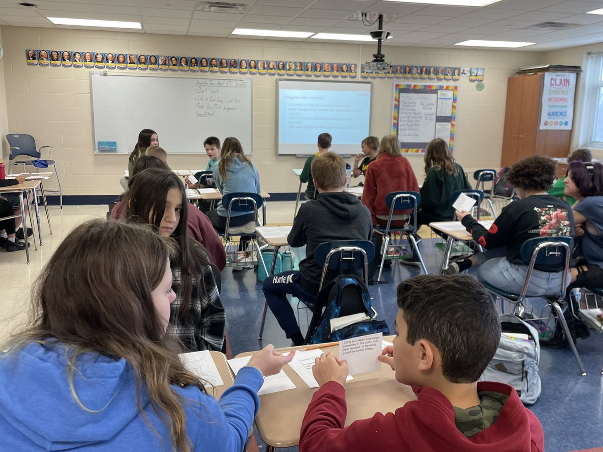 Caroline Haebig tweet media