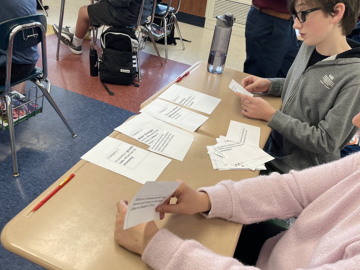 Caroline Haebig tweet media