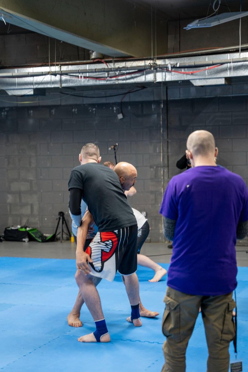 GlennSweeney7's tweet photo. Great weekend event at @FTLOMMA1 .. cool Greco Roman wrestling seminar with the first 2 weight UFC champ Randy Couture, great to get talking with mma legends too 👌🏻look forward to next year #ftlomma #randycouture #gsp #markcoleman #bisping #dansevern #titoortiz #condit #Aspinall https://t.co/o05JZr2gH9