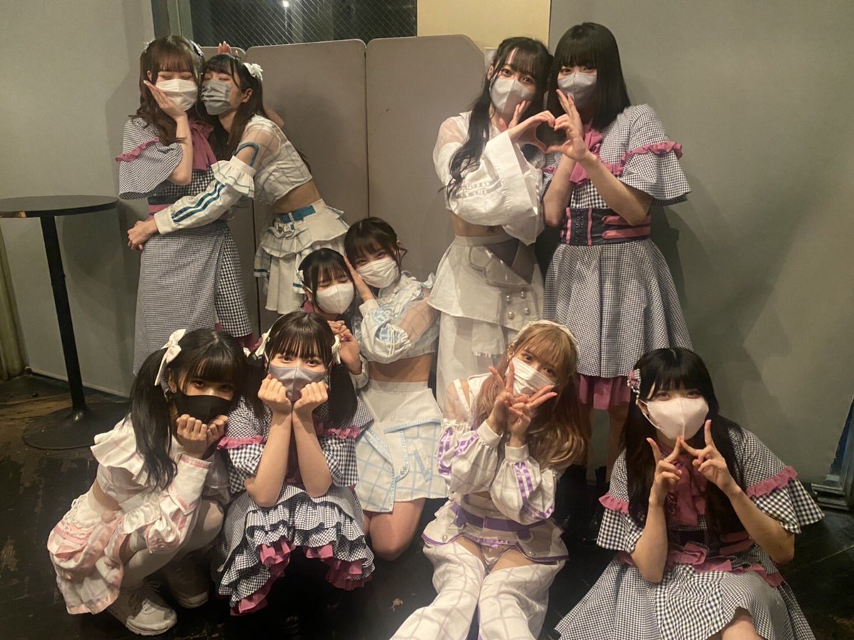 worlsendinfo's tweet photo. 最後の青コレ。沢山のご来��本当に有難うございました❗️❗️

思い出が沢山詰まったWOMBで、最後に一緒に駆け抜けてきた群青の世界さんとご一緒出来て嬉しかったです。

次が本当に最後のライブ。
後少しですが宜しくお願い致します。
#ワルエン
#青コレ https://t.co/652iTPrEln