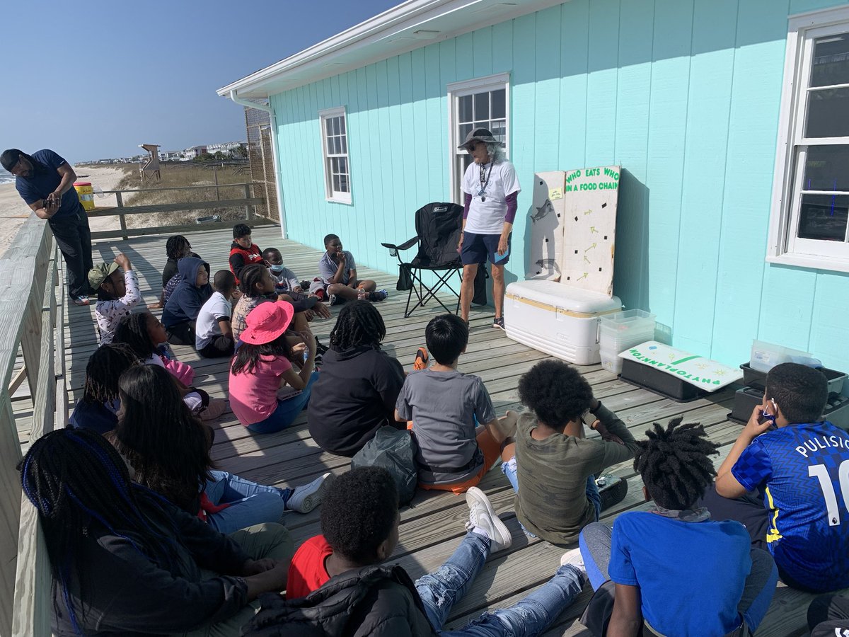 NCwindyhillfarm's tweet image. 5th Grade students learning about ocean food webs! #init2winit #5thgradescience #EPIClearning