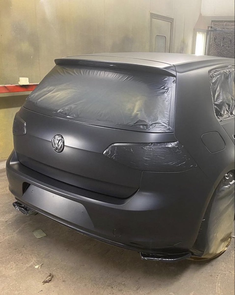 CooperGroupUK's tweet photo. Golf MK7 undergone a huge transformation🚗😍@CooperGroupUK #paintshop #golfmk7 #respray #spraybooth #transformation #motorsport #carwrap #cargraphics #photography #coopergroupuk https://t.co/JBhbJXgj40