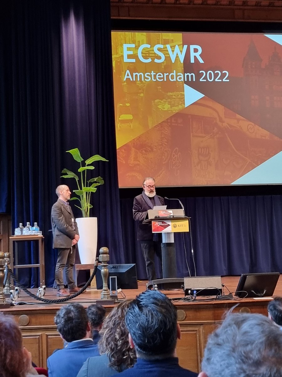 Award alert - <a href="/A_J_Whittaker/">Prof Andrew Whittaker</a> collecting #ESWRA2022 Award for Best Publication on behalf of <a href="/Harr_Ferguson/">Harry Ferguson</a> and colleagues. Very well done 👏