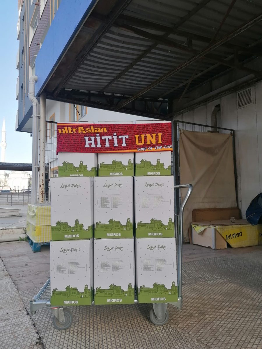 Mübarek Ramazan ayında geleneksel hale getirdiğimiz yardım kolilerimizi ihtiyaç sahiplerine ulaştırdık! 

Bu vesileyle bir kez daha tüm İslam Alemi'nin Ramazan ayını kutlar, hayırlara vesile olmasını dileriz. #ultrAslanUNI