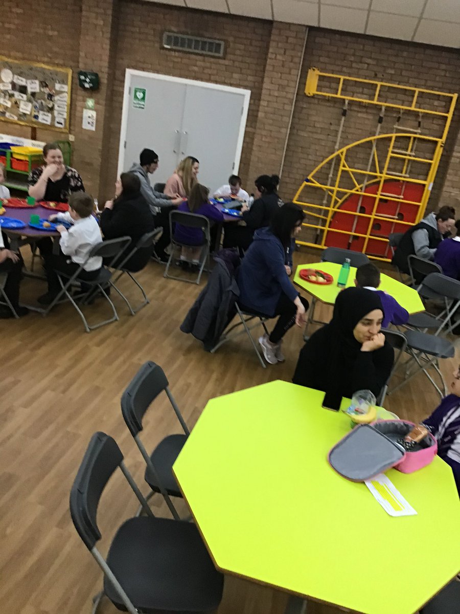 BirchwoodCE's tweet photo. Year 5 Loved Ones To Lunch was fantastic! All the children enjoyed having loved ones in to share their lunch time. There was a lovely buzz in the hall today💜 It was great to see Y5 help the younger children too when they came in for their lunch 💛#bcepslovedones #bcepsy5 https://t.co/BkyA81YjZN