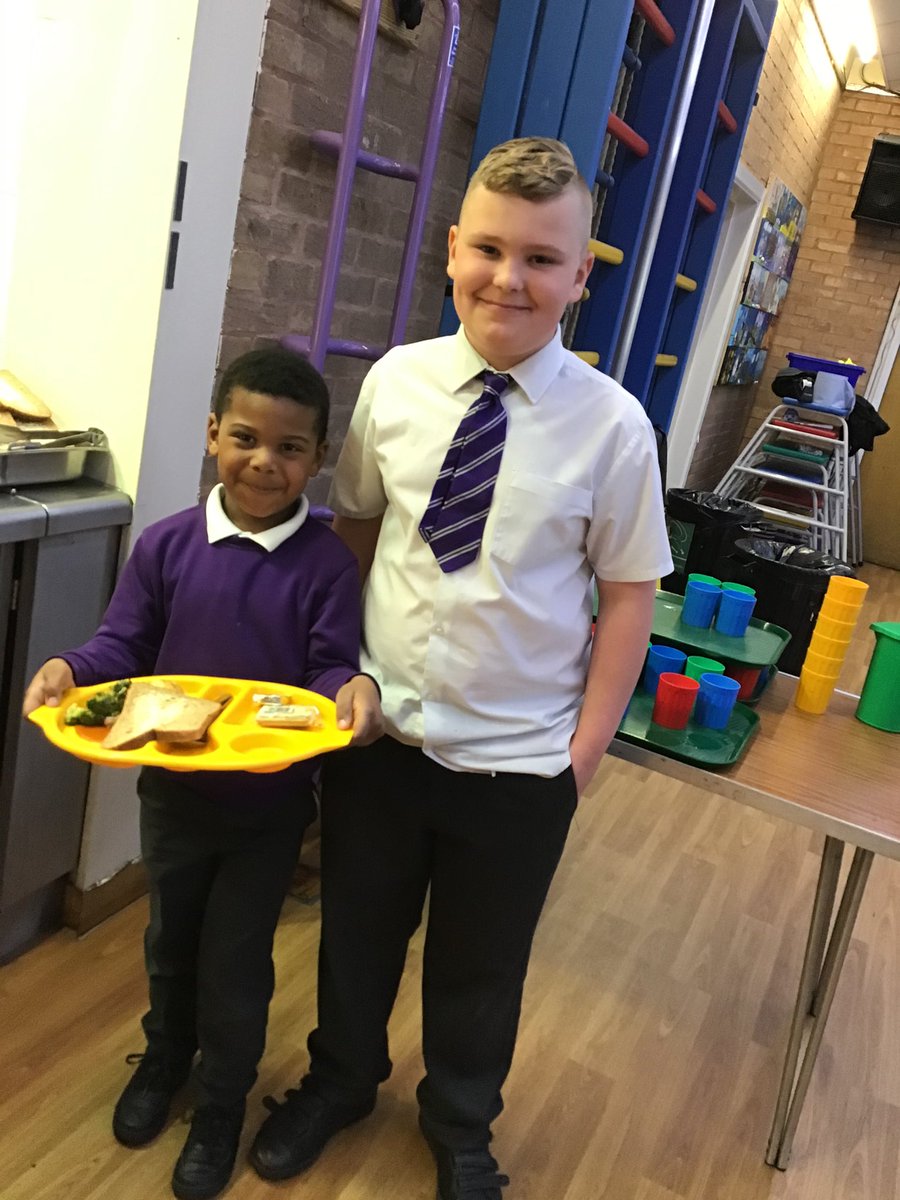 BirchwoodCE's tweet photo. Year 5 Loved Ones To Lunch was fantastic! All the children enjoyed having loved ones in to share their lunch time. There was a lovely buzz in the hall today💜 It was great to see Y5 help the younger children too when they came in for their lunch 💛#bcepslovedones #bcepsy5 https://t.co/BkyA81YjZN