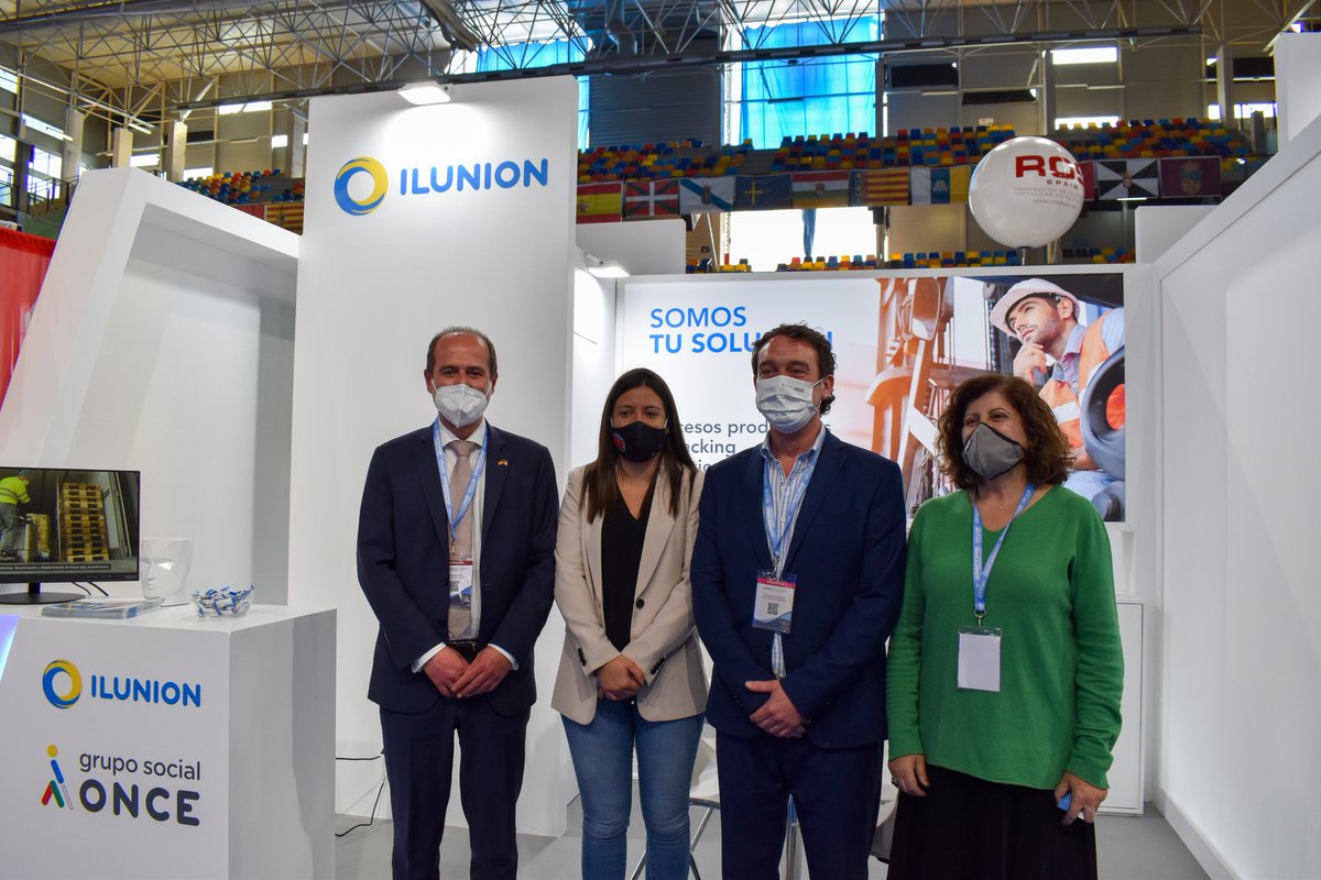 GuadalajaraAyto's tweet image. ▶️#logisticspain▶️ 
🙂.@AlbertoRojoBlas ha acompañado a la consejera de @BienestarCLM, @GarciaTorijano, a la visita,entre otros, de los stands
▶️Fundación @ONCE_oficial -Inserta Empleo
▶️ @grupo_sifu 
▶️ @ILUNION
▶️ #Factor5
🙌🏻Todos vinculados a acciones de responsabilidad social