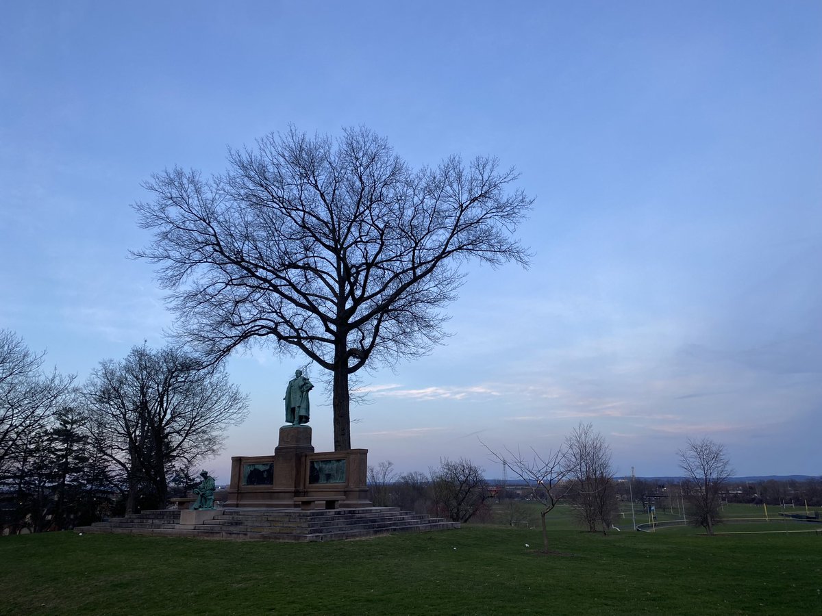 ctrewes's tweet image. Have you heard of the new @ColtFoundation?! I’m a proud member of its Board of Directors along with Donna Swarr, Pedro Mercado and Sammy Vega. Together with the Greater Hartford community, we are restoring #ColtPark.