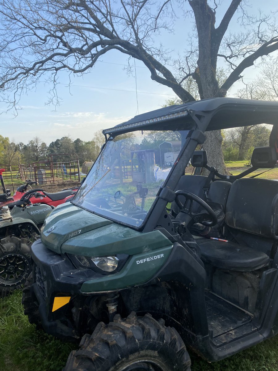 FenskeMatt's tweet photo. Bought a sxs https://t.co/ZJ2gbwWV10