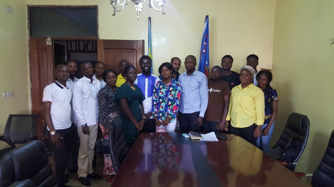 FCRdcongo's tweet image. #Mercredi 06.04.2022| La Ligue Nationale des jeunes du Front Citoyen Président la République, #FCR en sigle, #LNJFCR sous l'autorité de son Président Nationale le SGA Dr. Richard kitenge a tenue une réunion stratégique au siège nationale du parti.

@EwangaOfficiel