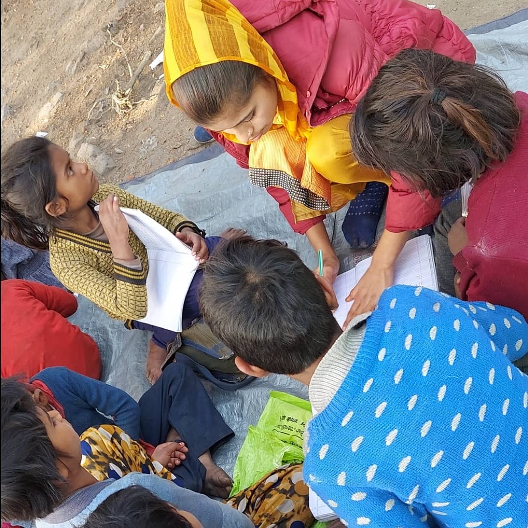hkworg's tweet photo. Children are the future.
Nurture them right, so that they grow up to be able leaders and lead the world towards light. 🤗
#SundaySchool #Education #EducationForAll #EducationMatters #EducateIndia #Ngo #NgoIndia #Educational #HumankindWelfare https://t.co/hUo5fH7Fqo