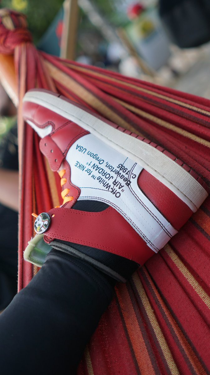 Franco_Matic's tweet photo. @atmos_usa size 10M #atmosnyc my OW Chi 1’s. i took these on a few trips (pic was taken in Berlin) so they already have some great travel stories to tell you. #atmoscollectorsclub https://t.co/VrIT53XN5t