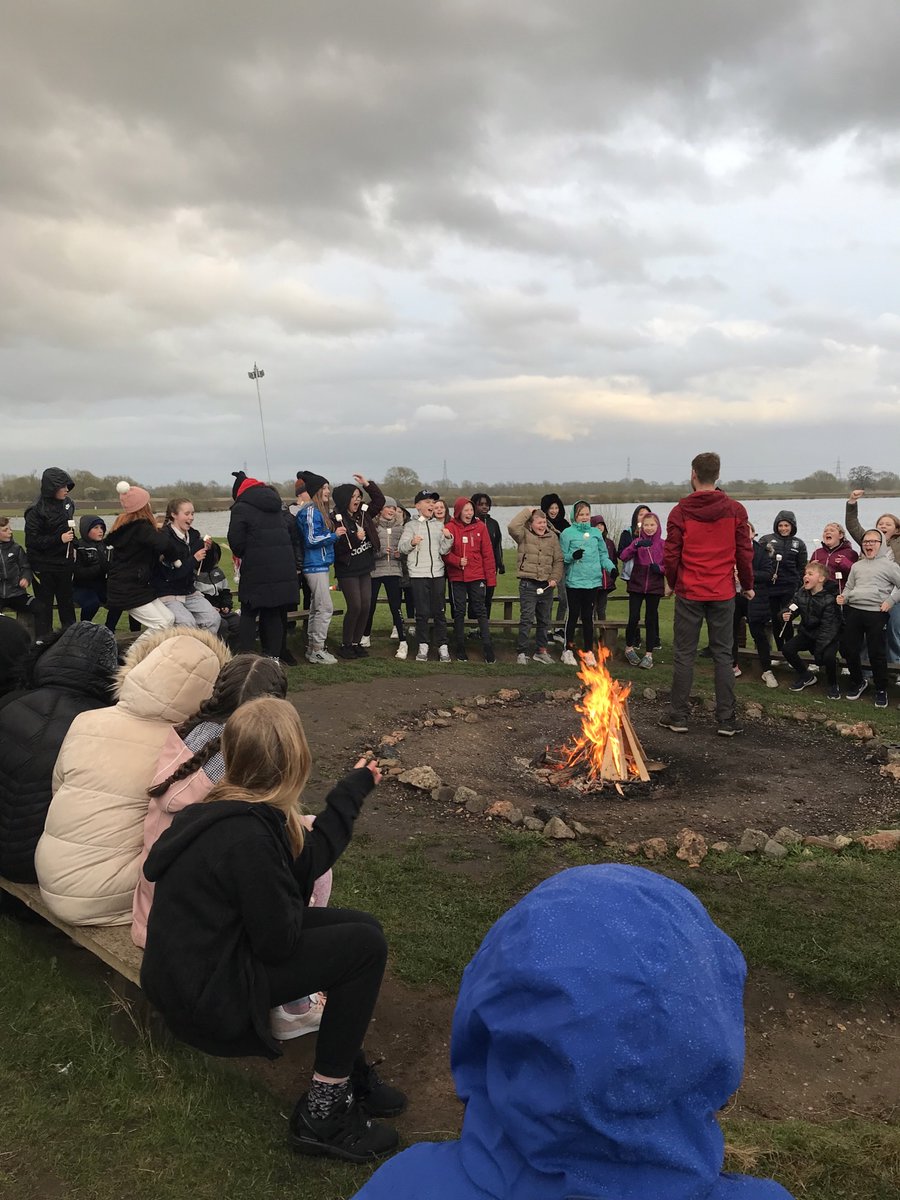 DosthillPrimary's tweet photo. Year Six have made it to Whitemoor Lakes and have had a fabulous evening of campfires and songs! https://t.co/716Qe6BNq7