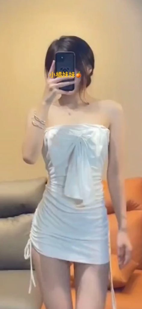 luobin538's tweet photo. Come and be my brother. My sister wears black silk to draw silk for my brother 🌹

个人外出满意付

#无锡 https://t.co/hgJXbiyHl2