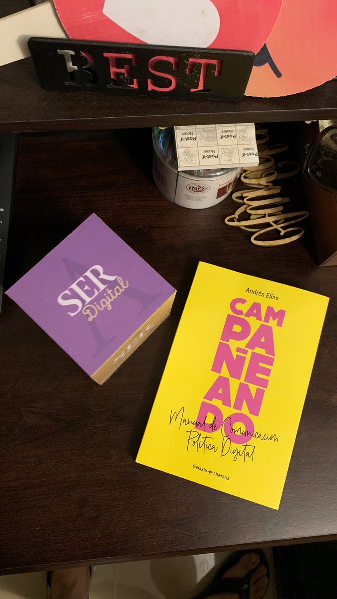 AureoladelSol's tweet image. Y así llega #Campañeando a mis terrenos y #SERDigital se le une para aprender de uno de los más grandes referentes de la #ComPolDigital @andreseliascom.

Gracias Andrés, créeme que leeré cada palabra para zambullirme en tu experiencia y conocimiento. ¡Éxitos siempre! 👊🏼🍀