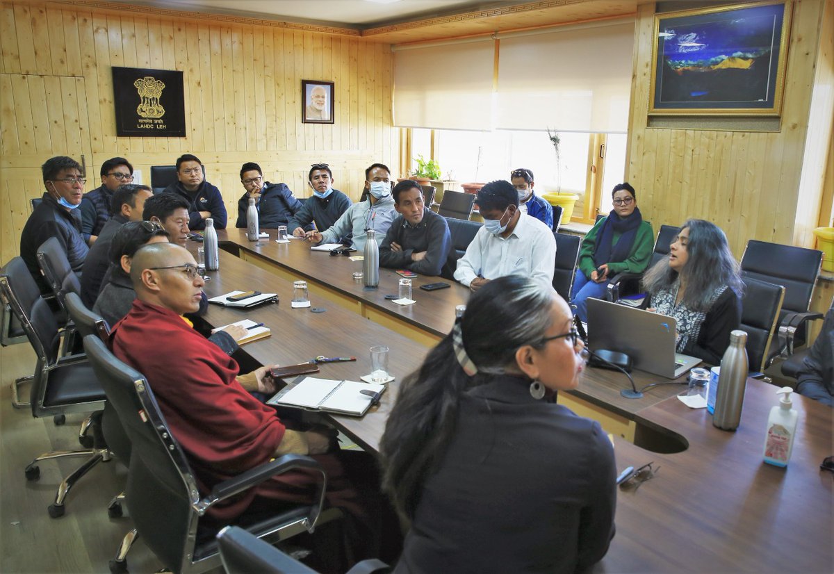 LAHDC_LEH's tweet photo. LAHDC Leh planning to set up solar-powered Digilabs in 27 Govt Schools in Leh.

Dy chairman @Angchuk5 requested Councillors to identify and finalise the pilot school from their constituencies.

@yakzee_tashi @StanChosphel @DIPR_Leh @DC_Leh_Official @prasarbharti https://t.co/VXrdPnTLyx