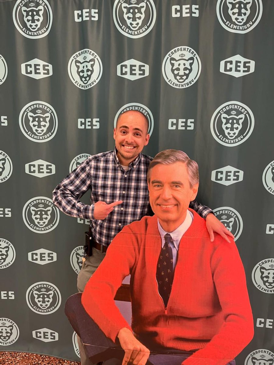 CES_Related_Arts tweet media