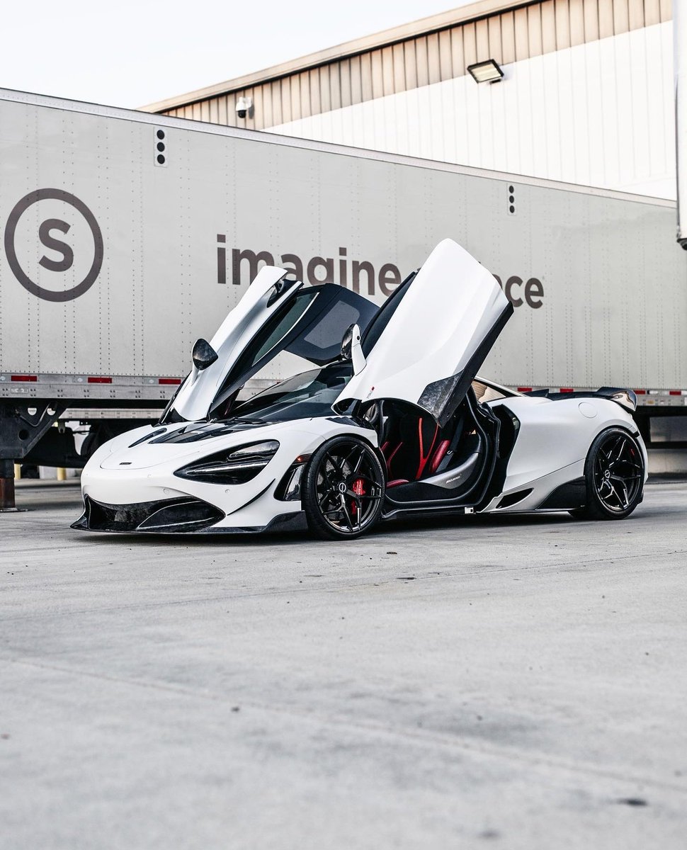 WorldWideCarsTM's tweet photo. McLaren 720s 👌🏽 https://t.co/gdTax9FZkh