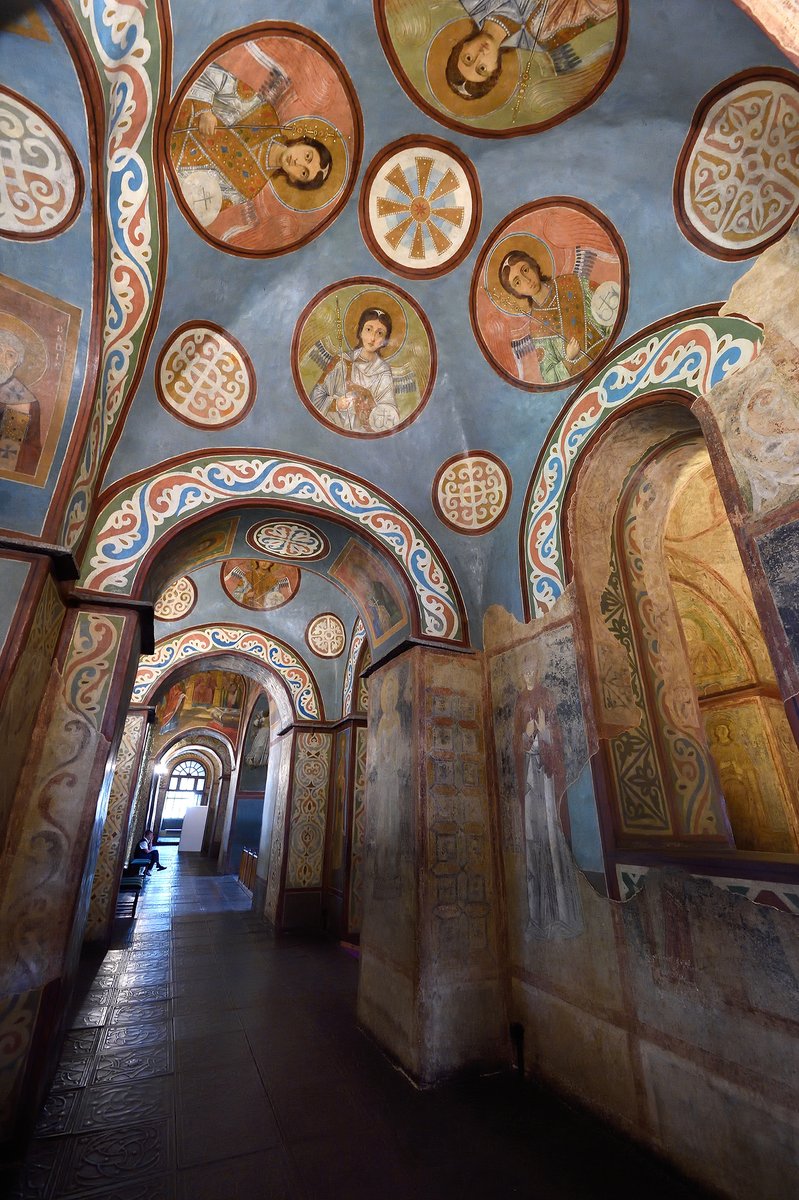 On April 22 at 12 pm, join us for "Lacunae of Art History and Kyiv's Visual Culture" with Olenka Z. Pevny, the inaugural lecture of a series on #Ukraine's historical and cultural complexity thru objects, sites, &amp; monuments: ow.ly/JIrk50IzJw3

<a href="/NorthofByzance/">North of Byzantium</a> <a href="/EM_Central_Eu/">Connected Central European Worlds, 1500-1700 🇺🇦</a>