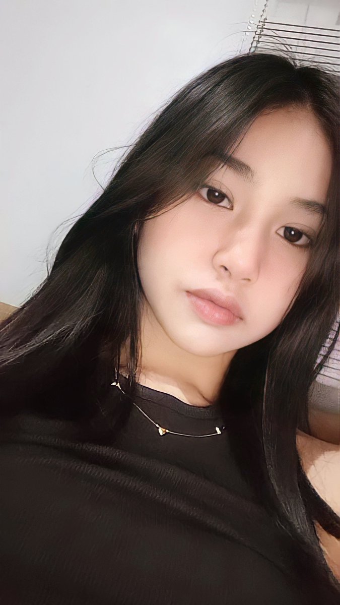 zciand's tweet photo. happy #eggday ! — i'm new to stan twt, and i'm partaking in my first egg day 🥚let's be moots! 💍

💎🤍 https://t.co/gAe5Sl32CA