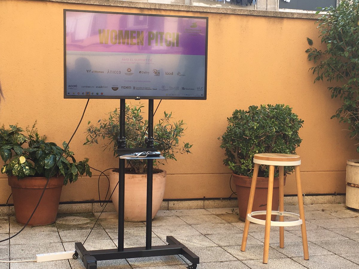 Ready to listen to #women pitch @NetmentoraCat at <a href="/AticcoWorkspace/">Aticco</a> Verdaguer