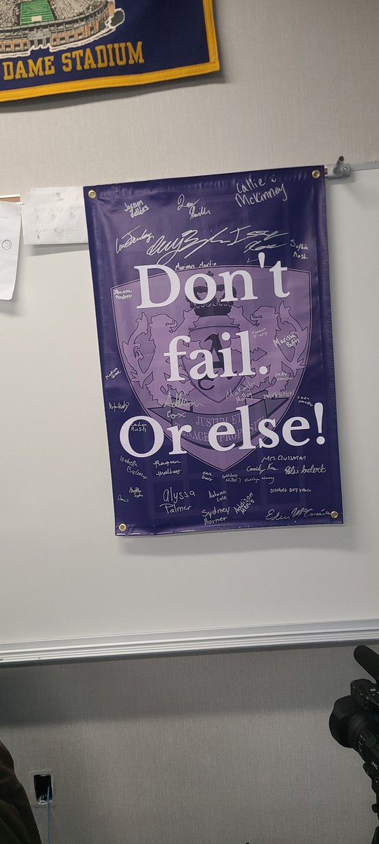 MattFlorian's tweet image. For my help recording (and, I suppose, bugging the fearless director incessantly), @lavilledrama gifted me a banner from our production of @RankedMusical.

It is... appropriate for my classroom.

#Ranked #ClassRank