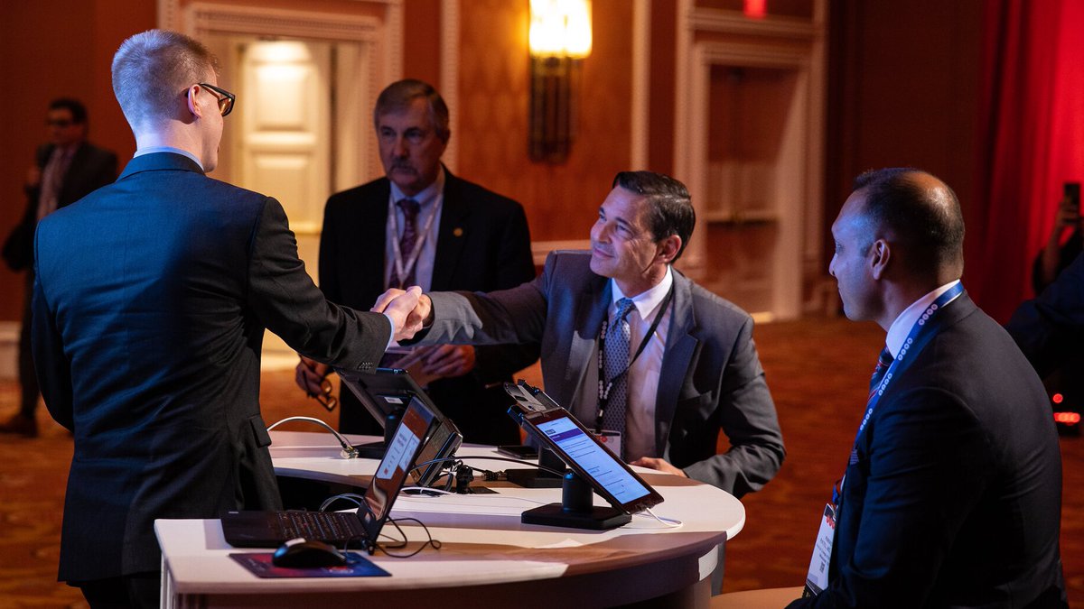 DEADLINE EXTENDED: Submit a case by Monday, April 18th to be considered for World Insights at #VIVA22

Specialists residing outside the U.S. are invited to present peripheral endovascular cases or research at the 2022 conference in Las Vegas: viva-foundation.org/abstracts

<a href="/RKolluriMD/">Raghu Kolluri</a>