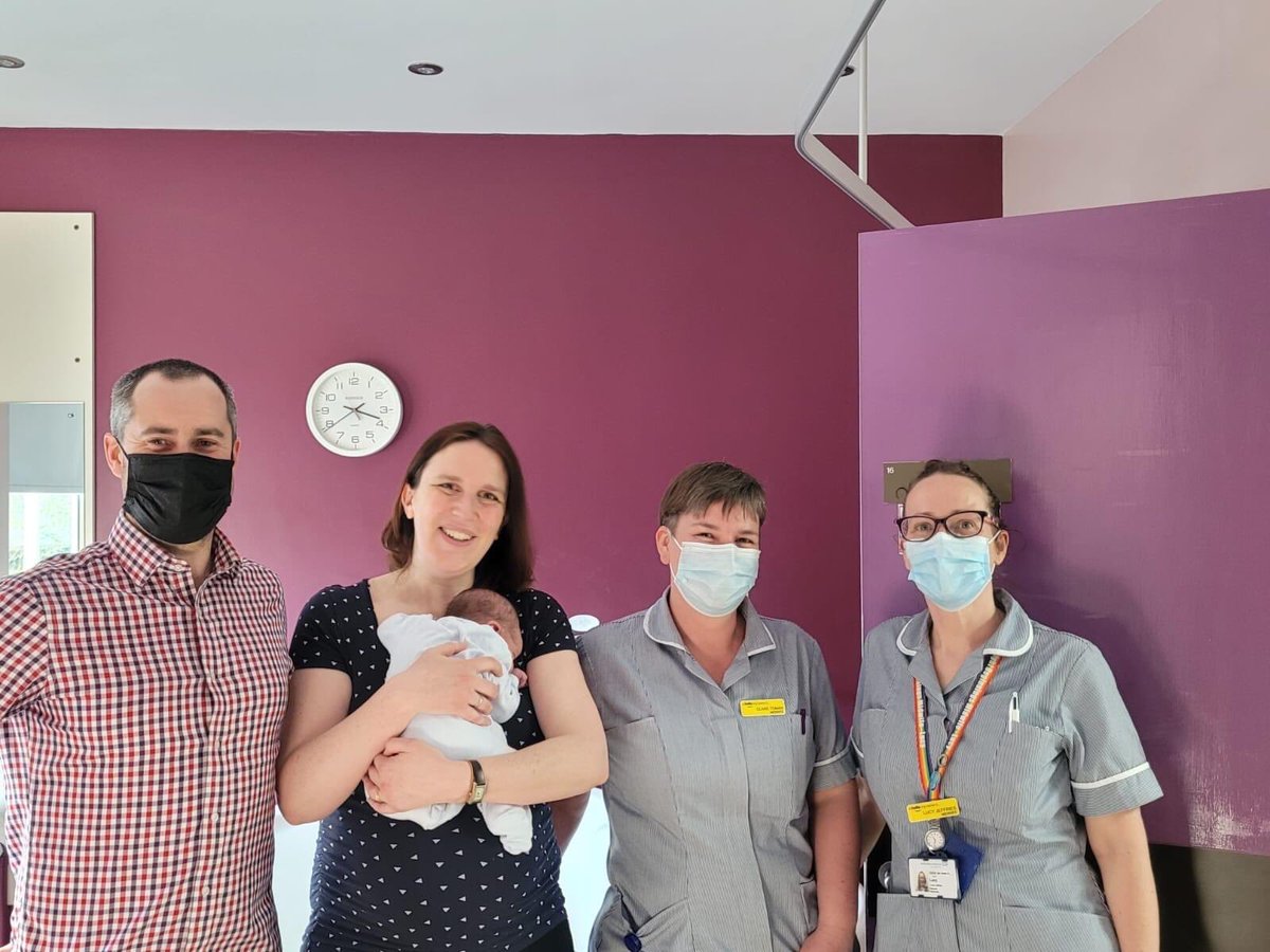 Congratulations 🎉 to Joanne and James on the arrival of their beautiful baby boy born at Hillcrest Midwife Led Unit.
Joanne is here with her Continuity midwives Clare and Lucy who were present at the beautiful waterbirth. #BrightHorizonsBaby #babyNorthumbrians #ContinuityofCare