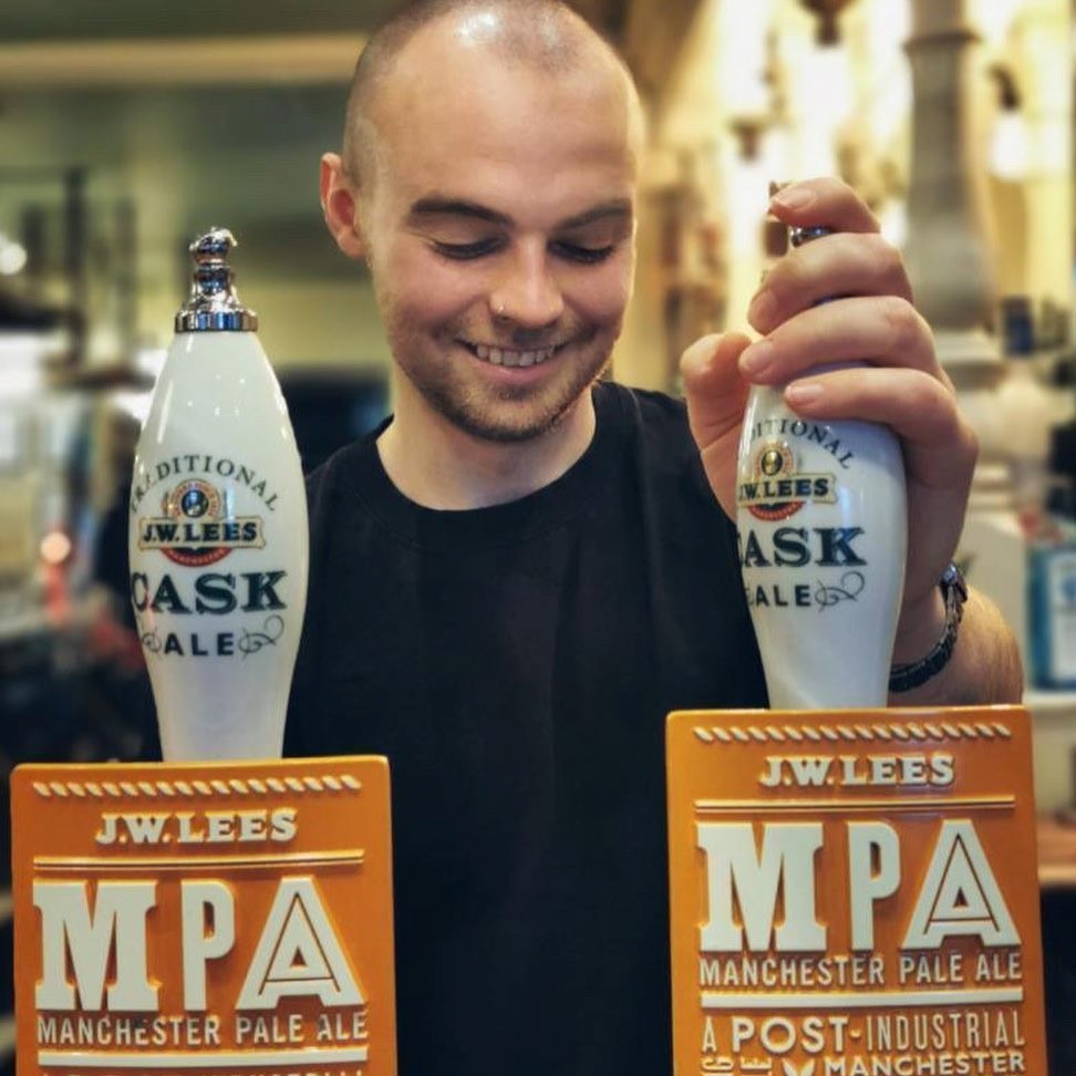 JWLeesBrewery's tweet photo. Delicious home-cooked food from their brand new spring menu, a bar fully stocked with the finest cask ales &amp; refreshing lagers, incredible live music and a friendly team on hand to help...

Anyone for a trip to The Lloyds soon? 😃🙌 @TheLloydsChorl https://t.co/iDHiPOdELP