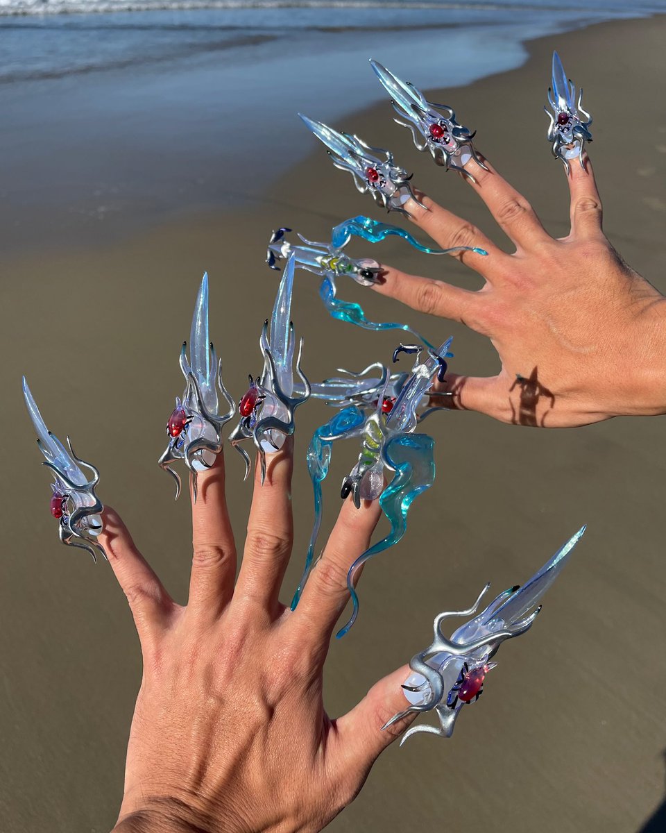 instagram's tweet photo. From fisherman 🐟 to nail artist 🎨, this is Tomoya Nakagawa.

https://t.co/dryqpPJSy0 https://t.co/PDo19IwJT5