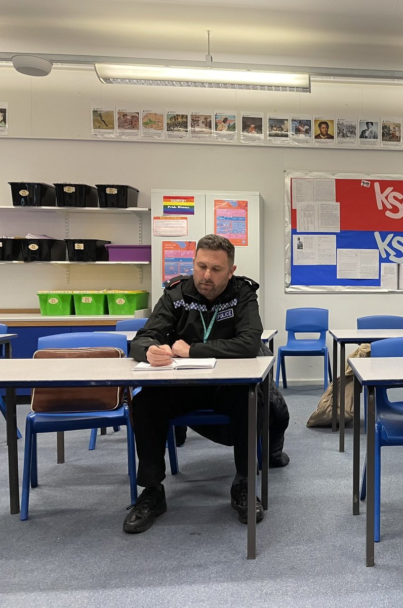HistoryMissWest's tweet photo. Huge thank you to PC Tom @ASPBristol who guest judged our @DebatingMatters debate on liberalisation of drugs. We are always so impressed that @BdownSchool @Futura_Learning students can debate an A Level topic so well. Piece in our newsletter to follow! #debatingmatters https://t.co/zMfg8j5iI3