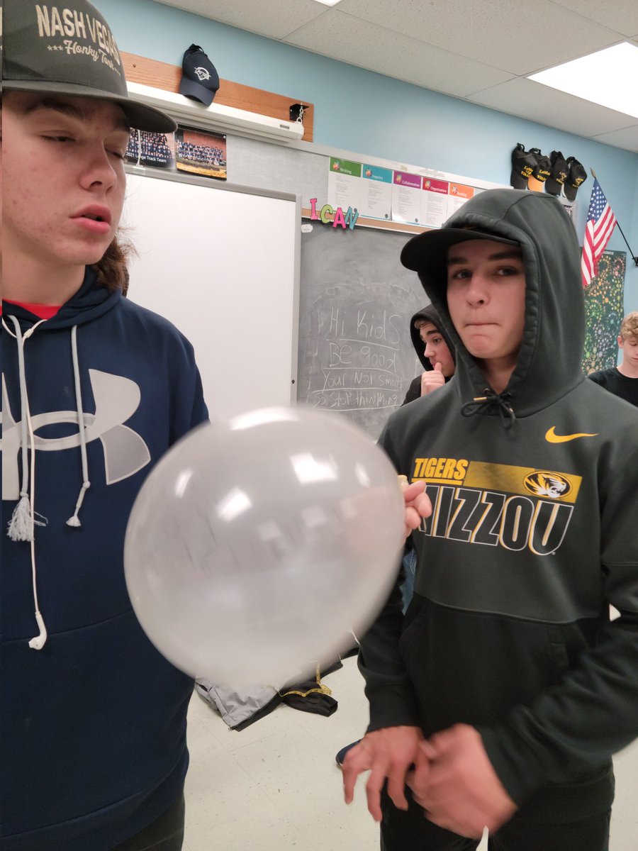 StorlaKenneth's tweet photo. Trying to break the record of standards taught in a single lesson on a student challenge.  So far I've got 7 but I feel I could get more.  So far we covered thrust/pressure exp design, communicating results, newton's 1st and 3rd. friction, motion, gravity, resistance  #Mapprep https://t.co/UZon9qSFEm